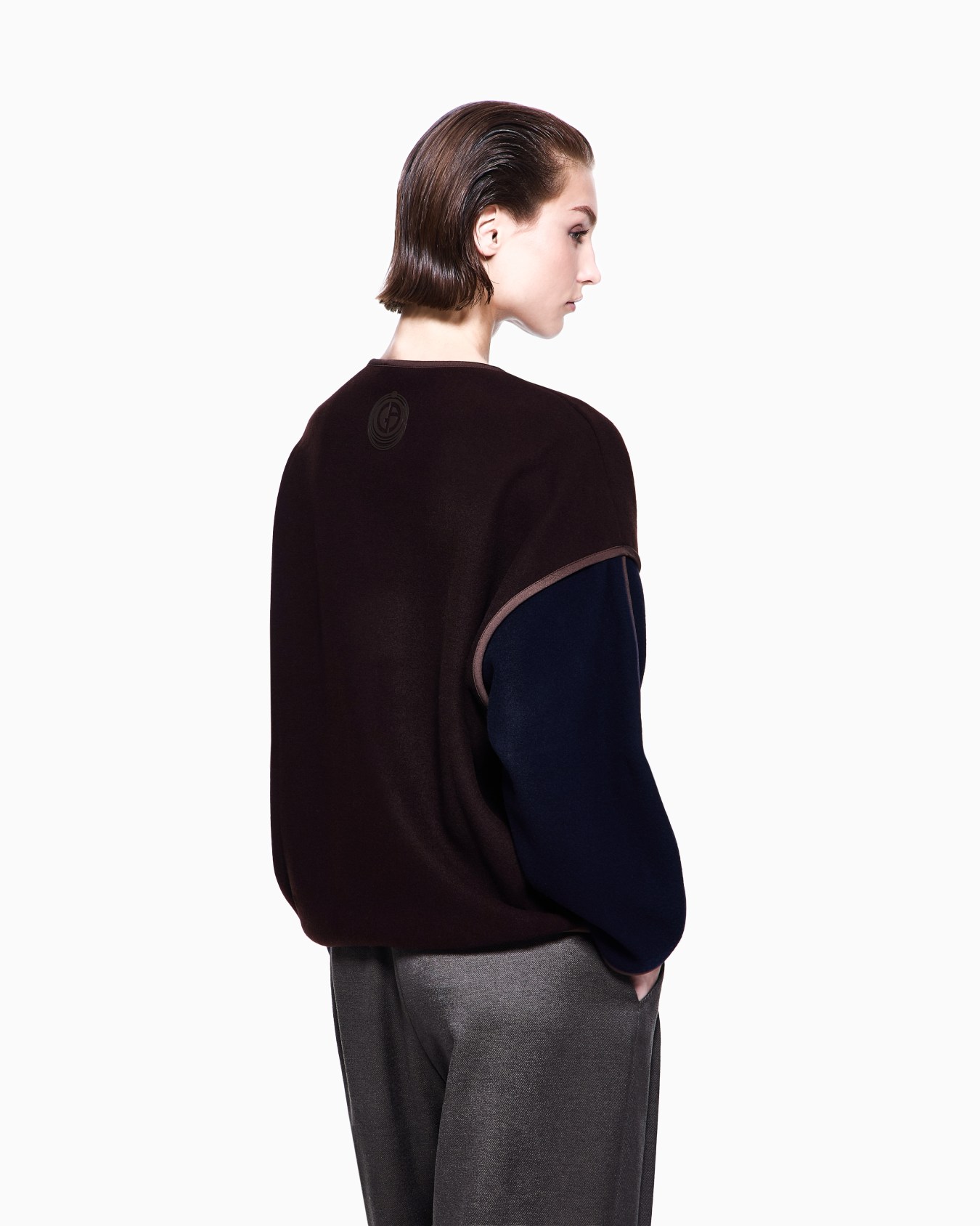 Virgin wool and cashmere jersey sweatshirt Slide 2