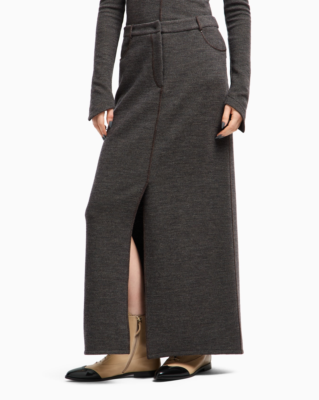 Long skirt in wool jersey  Slide 4