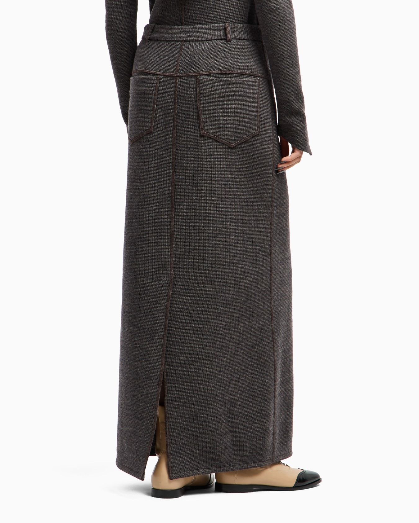 Long skirt in wool jersey  Slide 3
