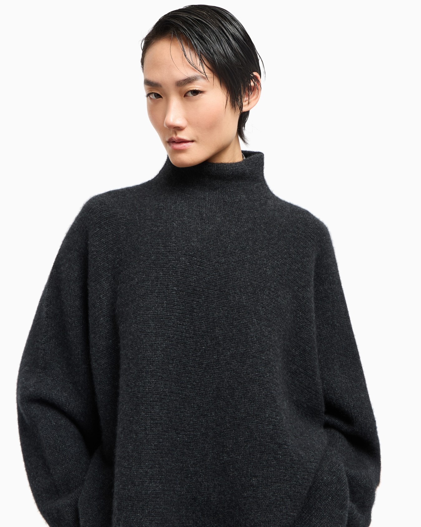 Cashmere mock-neck jumper Slide 5