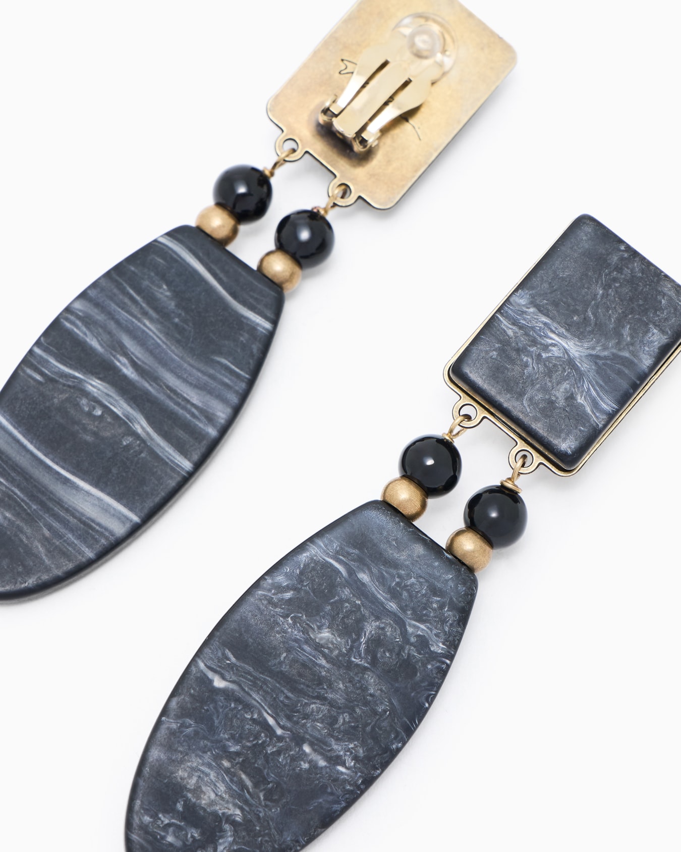 Earrings Slide 1