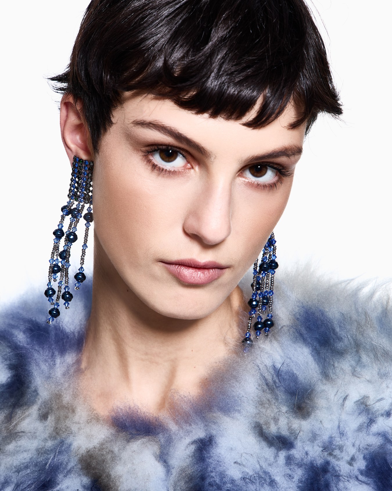 Boucles d'oreilles à clip en laiton avec perles et strass Diapositive 2