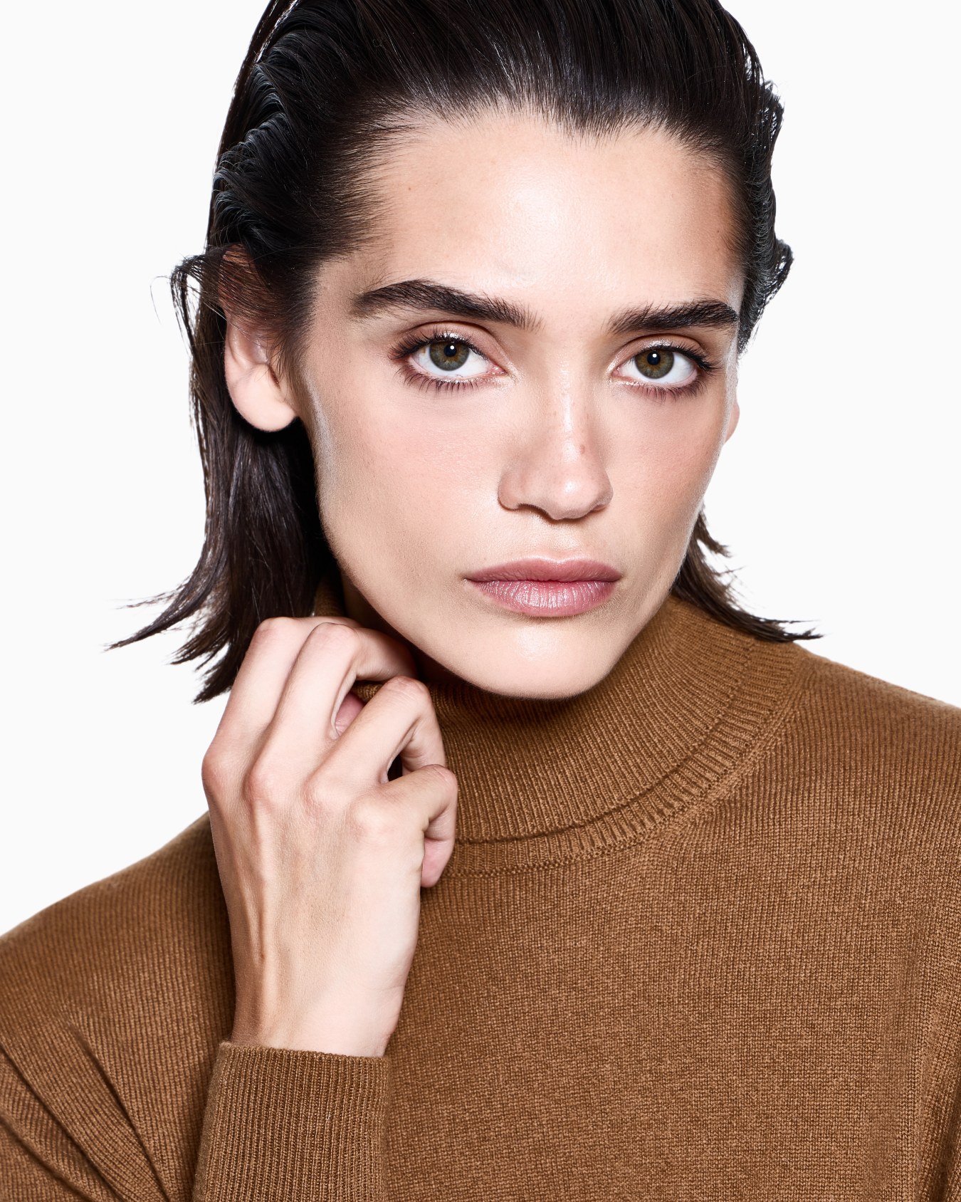 Vicuña wool mock-neck jumper  Slide 4