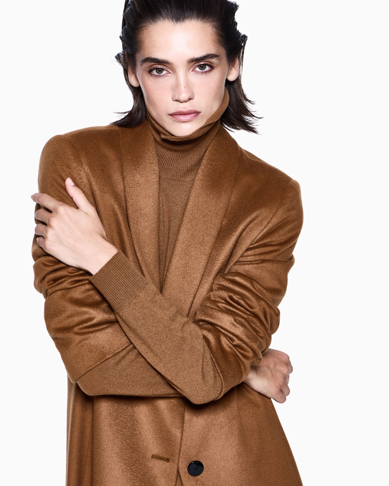Vicuña wool mock-neck jumper  Slide 5