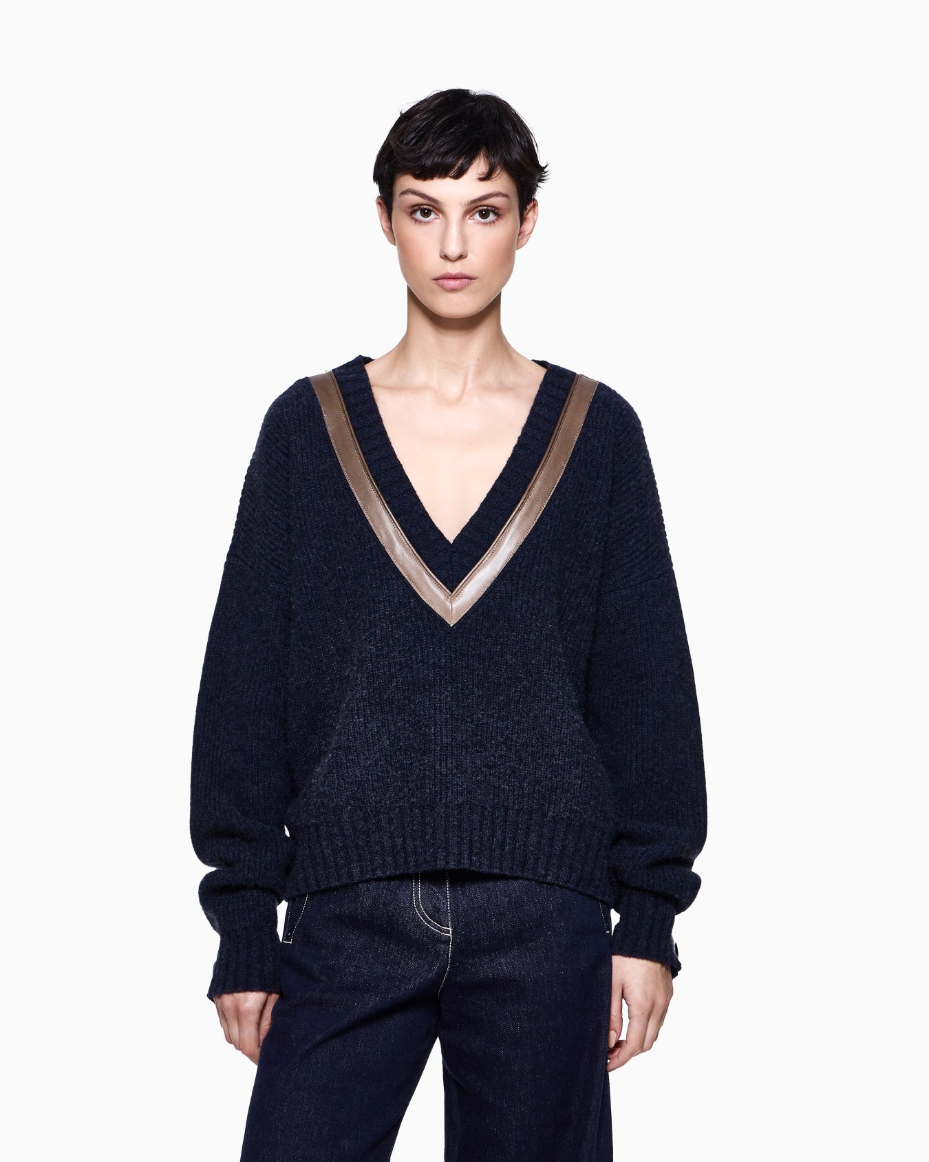 Maglia con scollo a V in lana e cashmere Denim Collection Slide 3