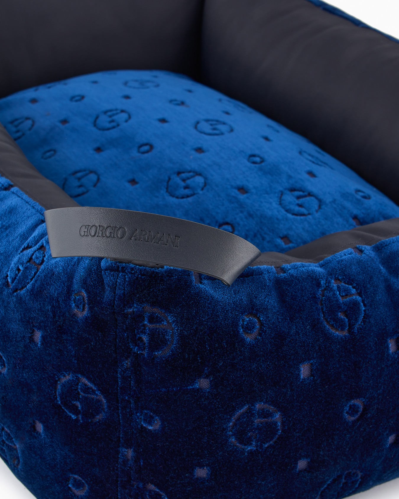 Poldo x Giorgio Armani Dog Bed in monogram jacquard velvet Slide 2