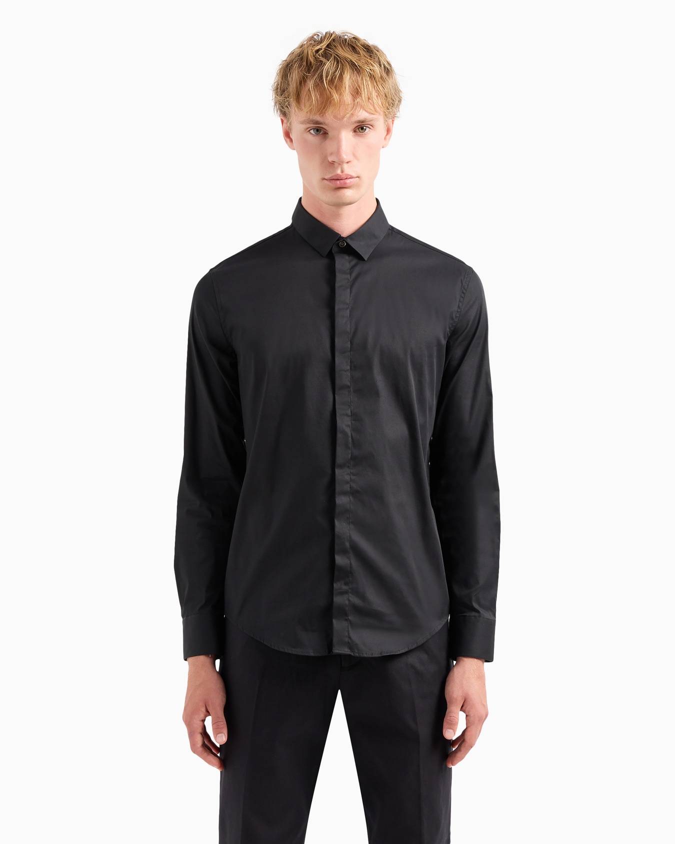 Lightweight comfortable satin slim-fit shirt Slide 3