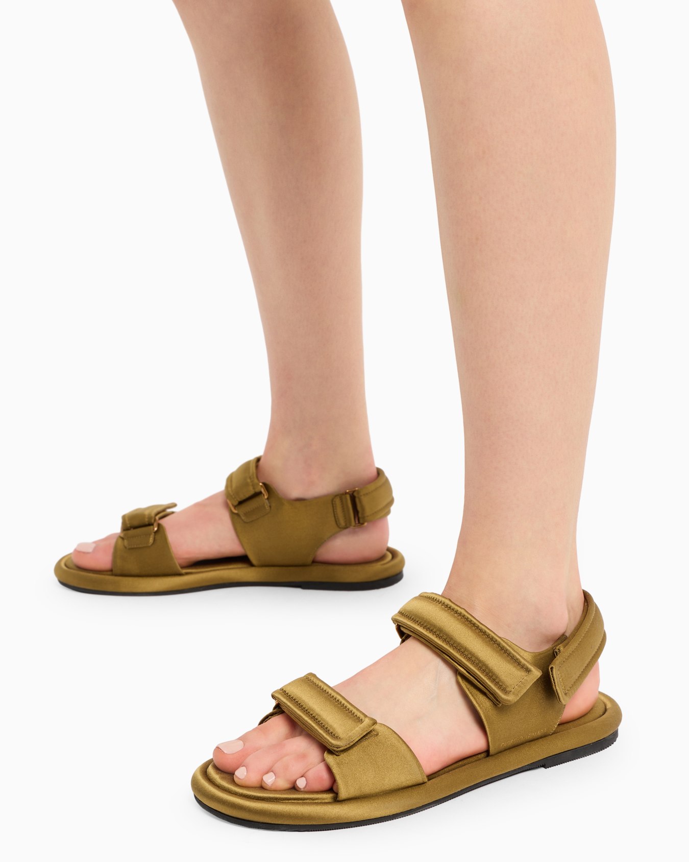 Padded satin flat sandals Slide 6