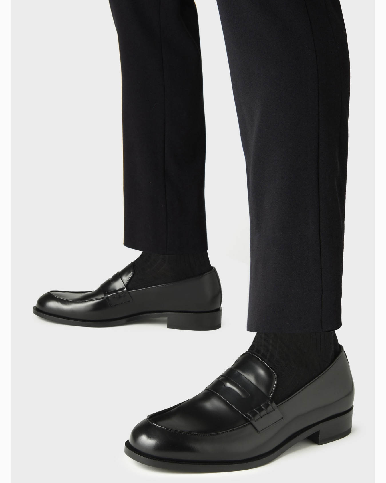 Leather loafers Slide 6