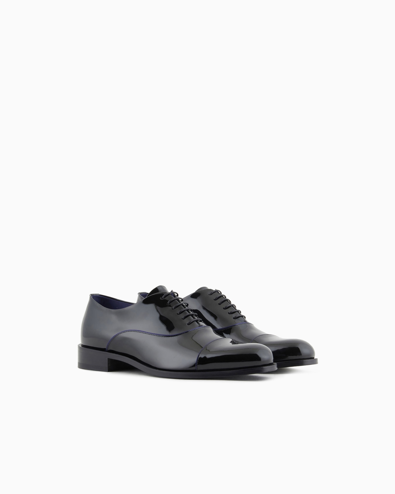 Patent-leather Derby shoes Diapositiva 1