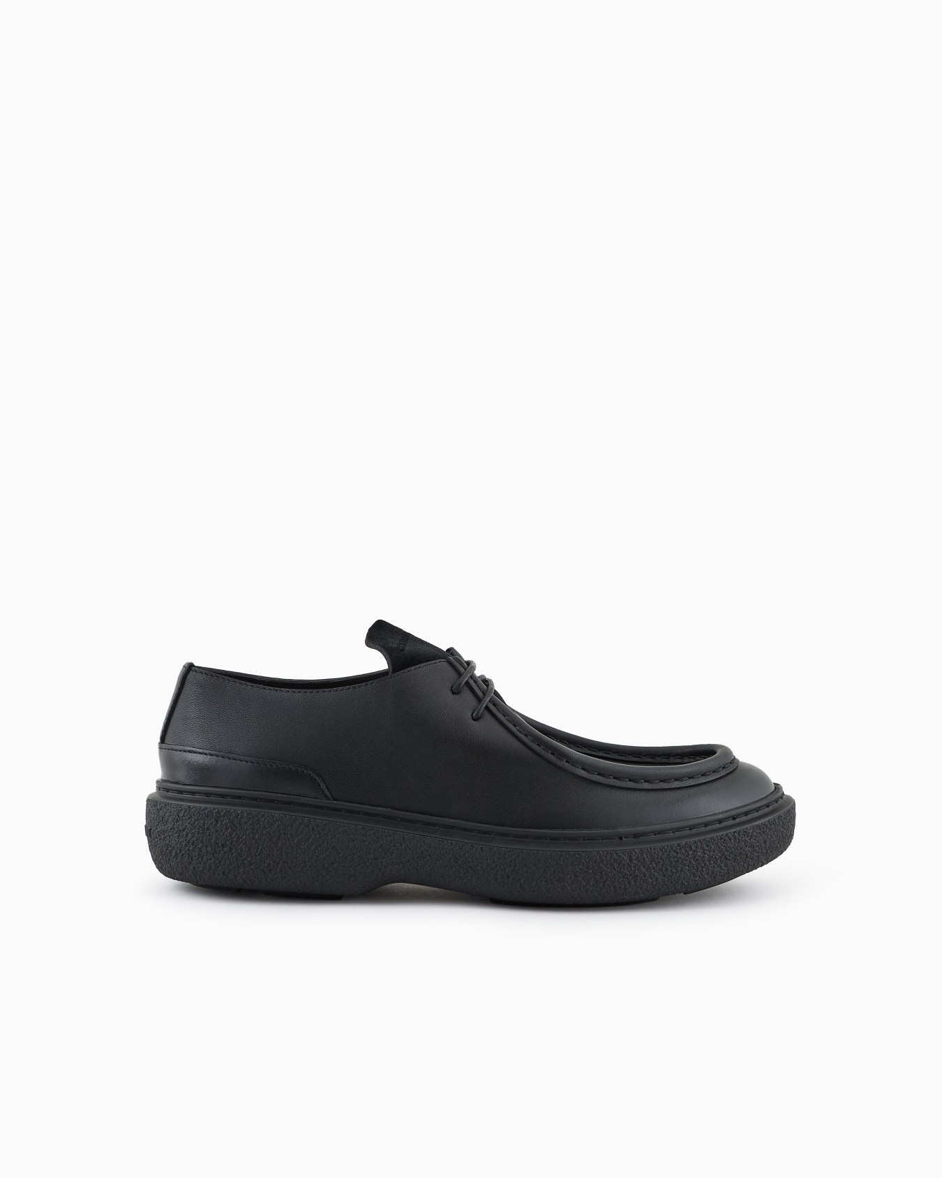 Schnürschuhe aus Leder, Veloursleder und Nappaleder Folie 0