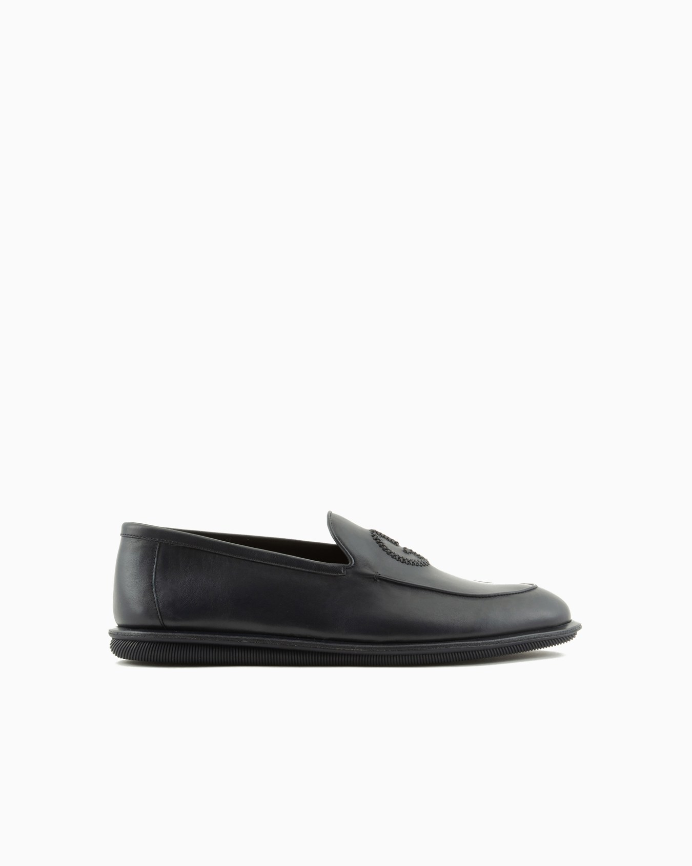 Vintage nappa leather loafers with embroidered logo Slide 0