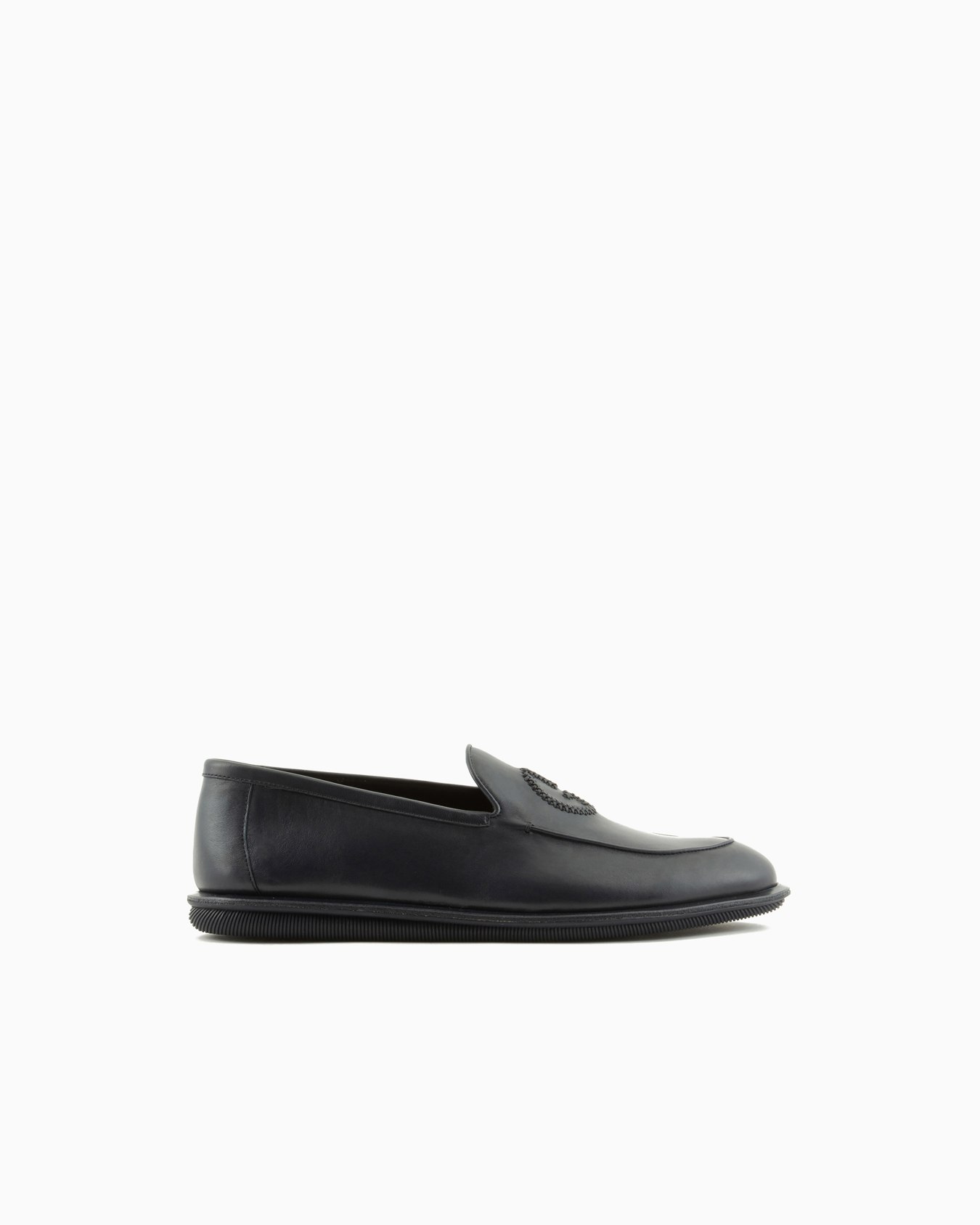 Vintage nappa leather loafers with embroidered logo Slide 0