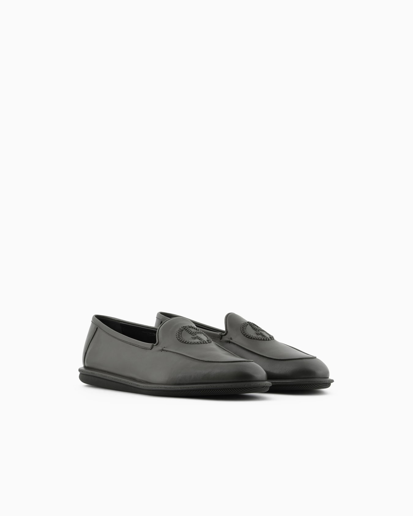 Vintage nappa leather loafers with embroidered logo Slide 1