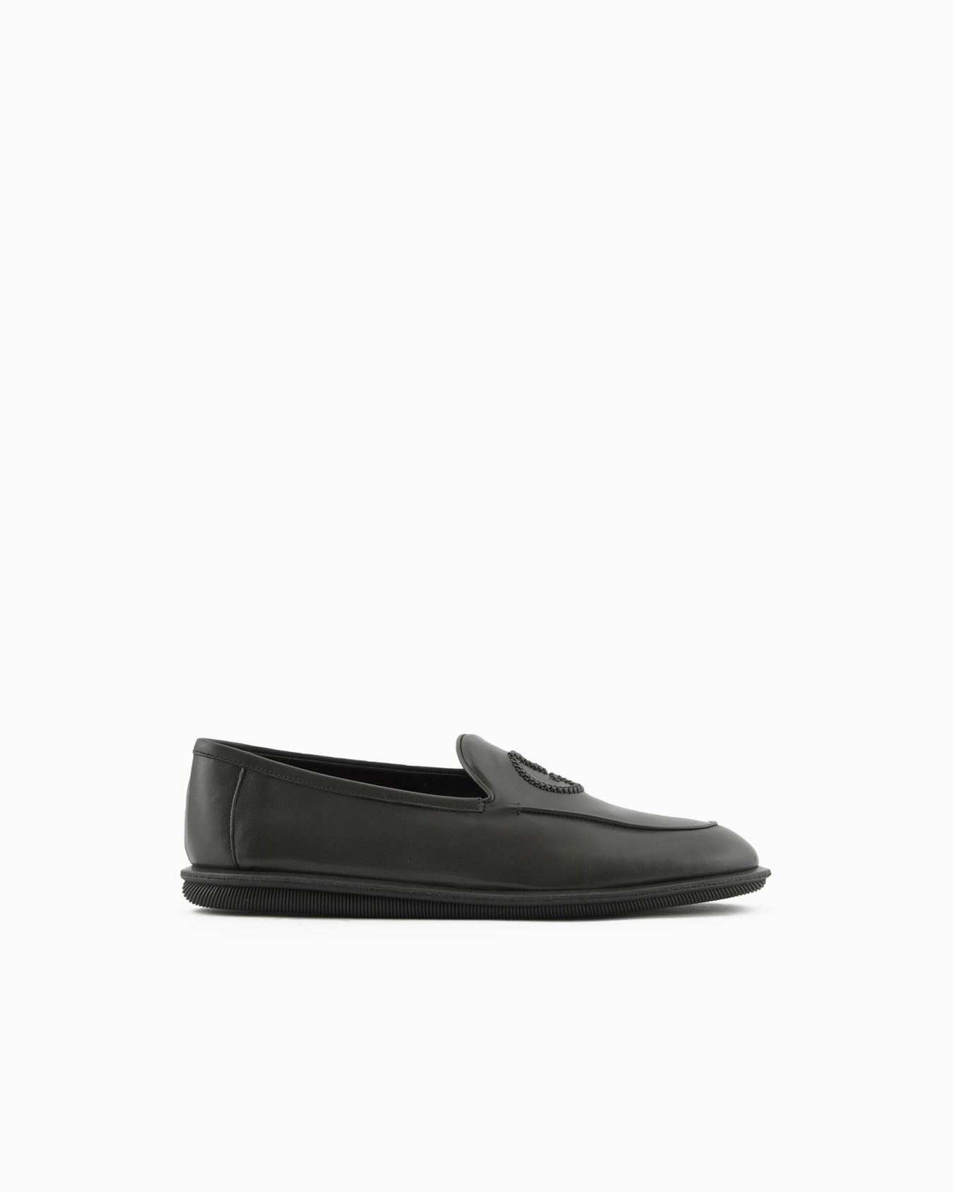 Vintage nappa leather loafers with embroidered logo Slide 0