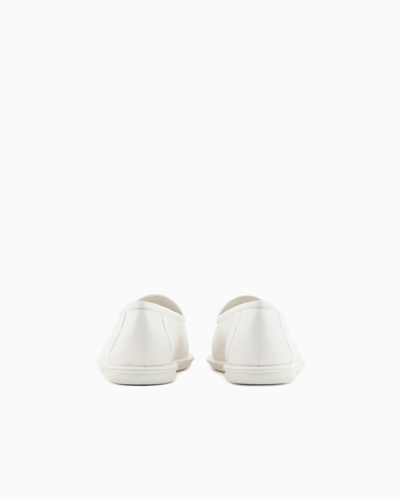 Vintage nappa leather loafers with embroidered logo Slide 3