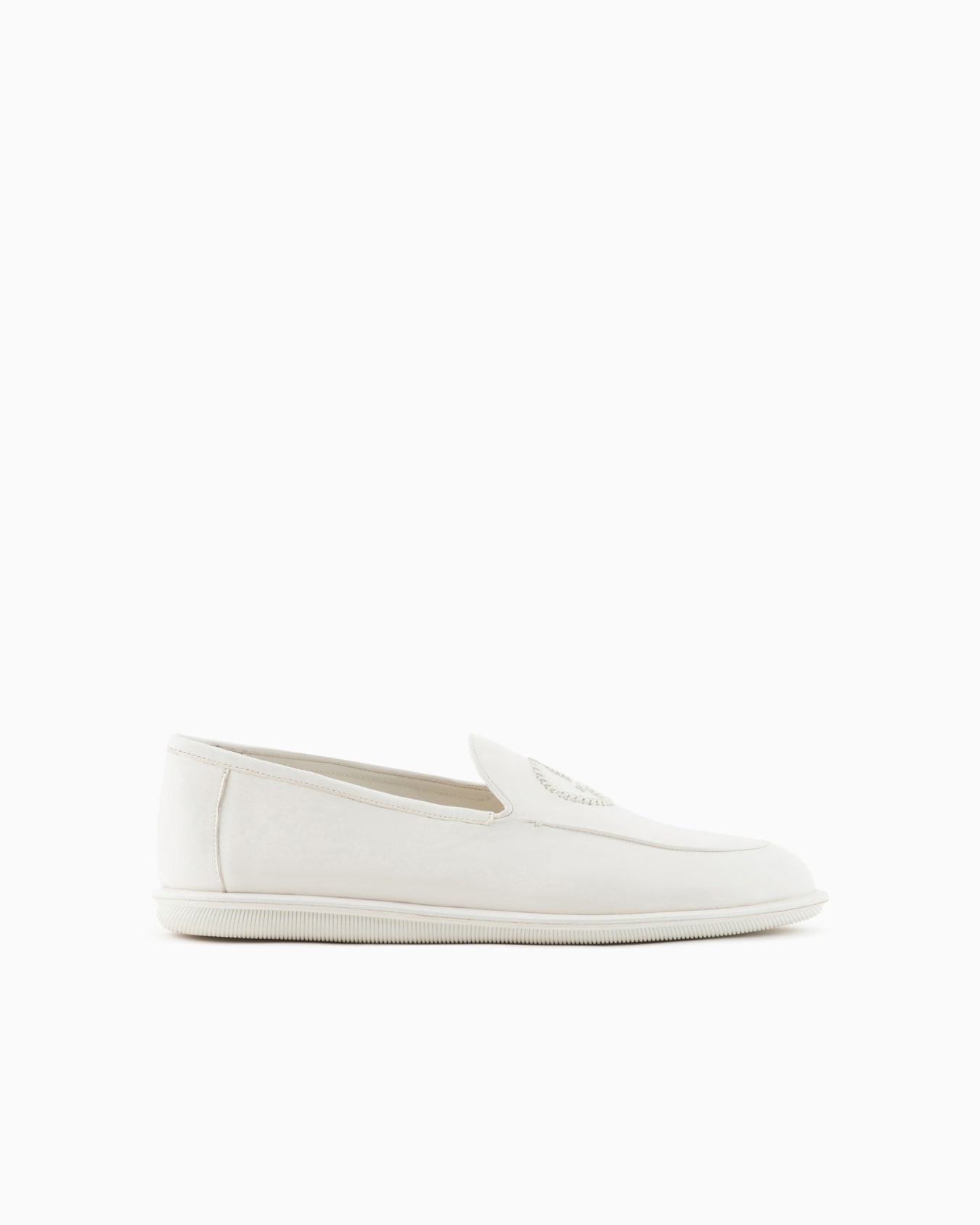Vintage nappa leather loafers with embroidered logo Slide 0
