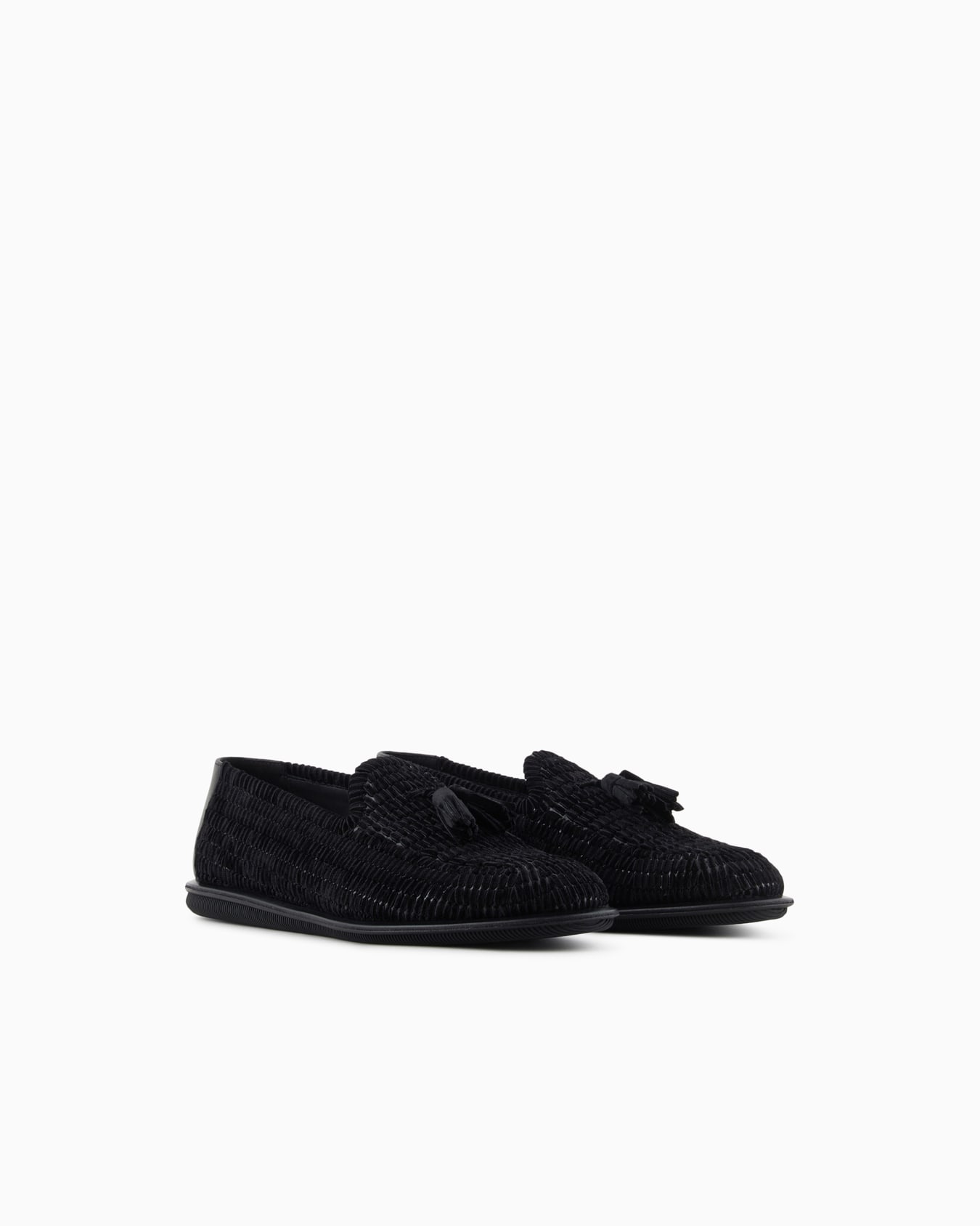 Braided velvet loafers with tassels Slide 1