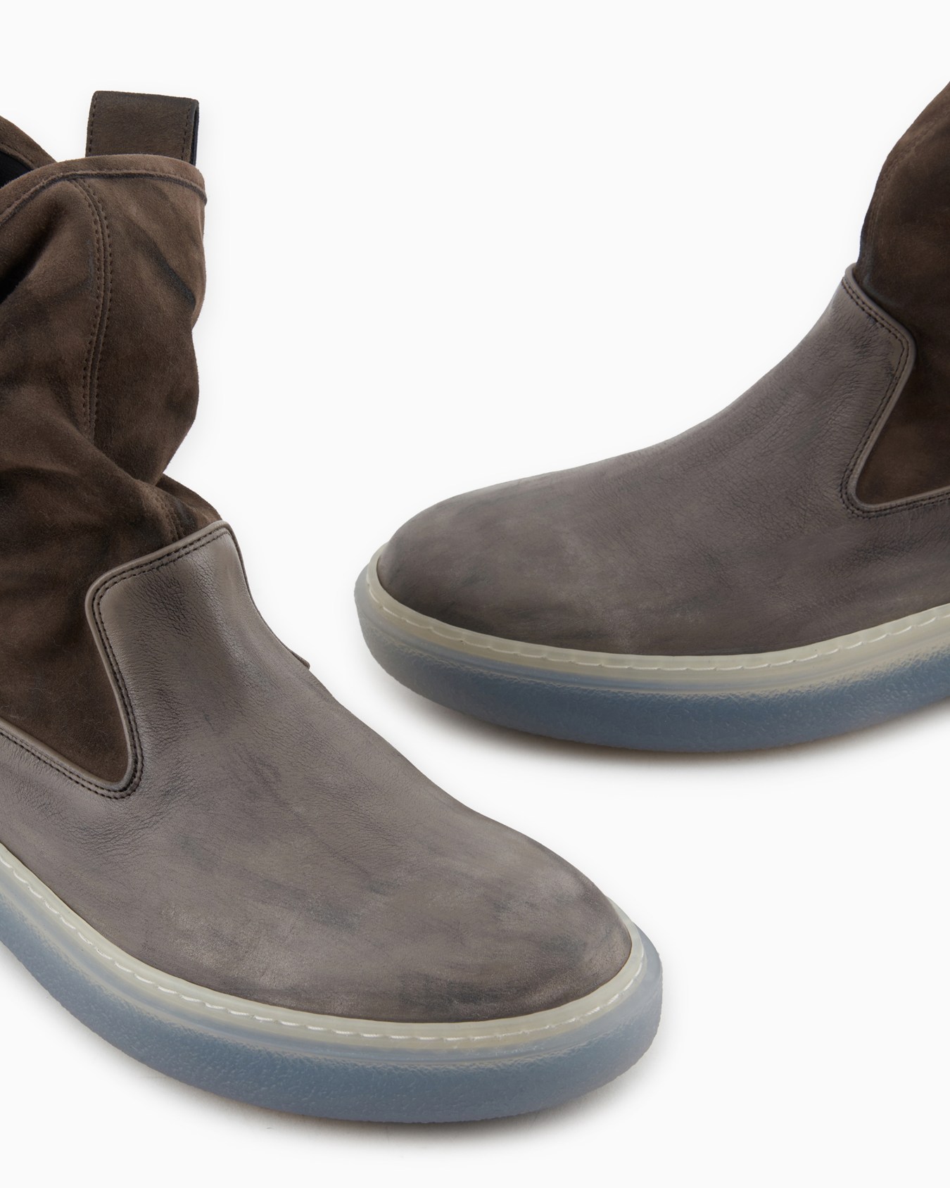Stiefeletten aus Leder und Veloursleder Folie 4
