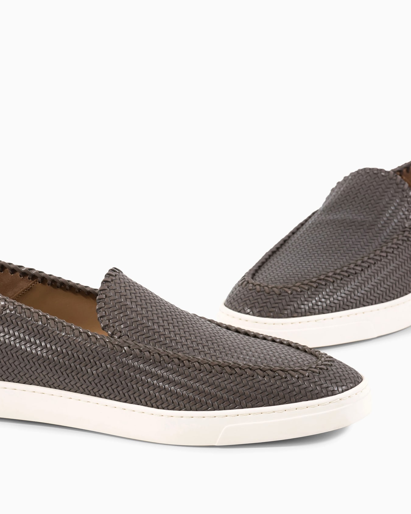 Galleria 3 Slip-on in pelle intrecciata con infilature Slide 2
