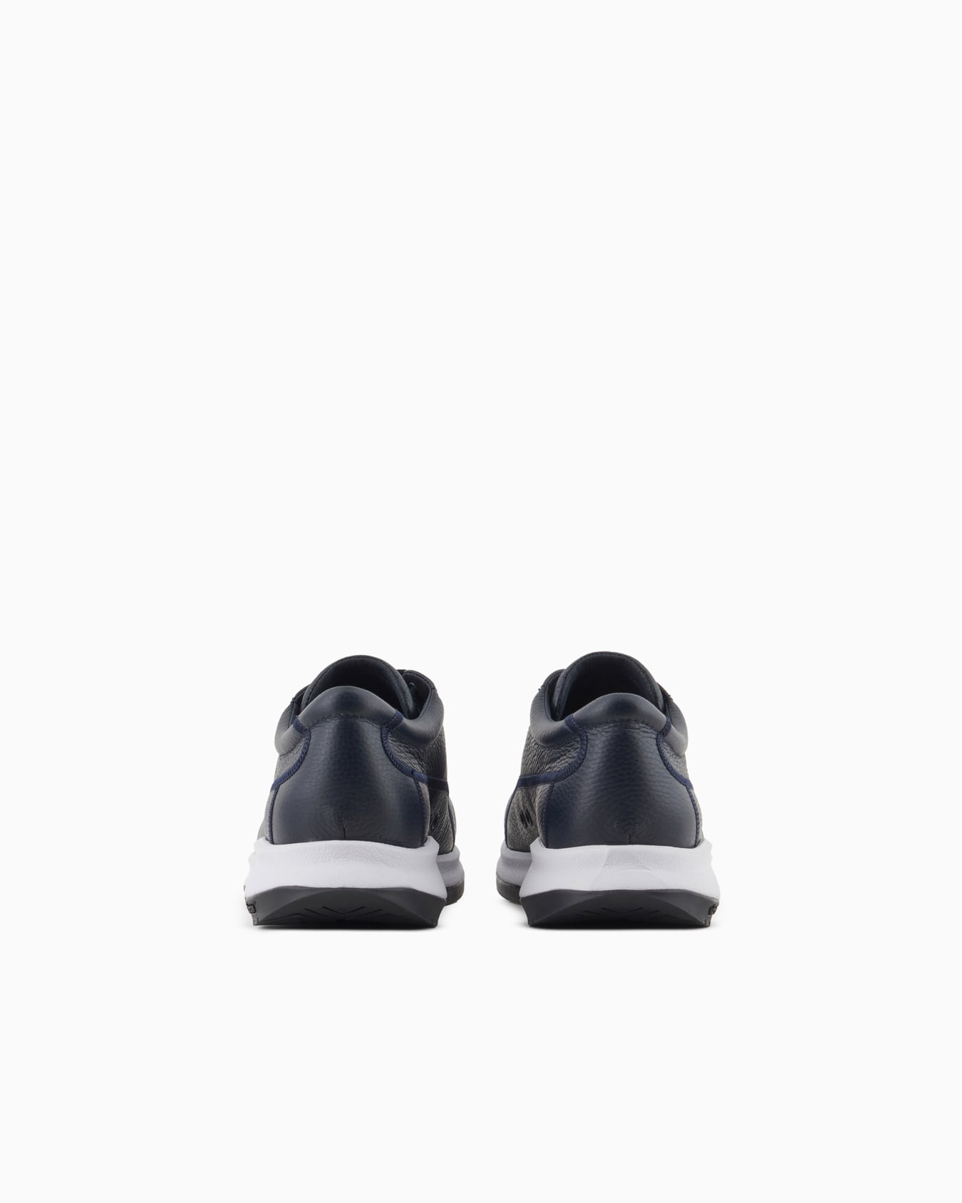 Sneakers in cervo Slide 3