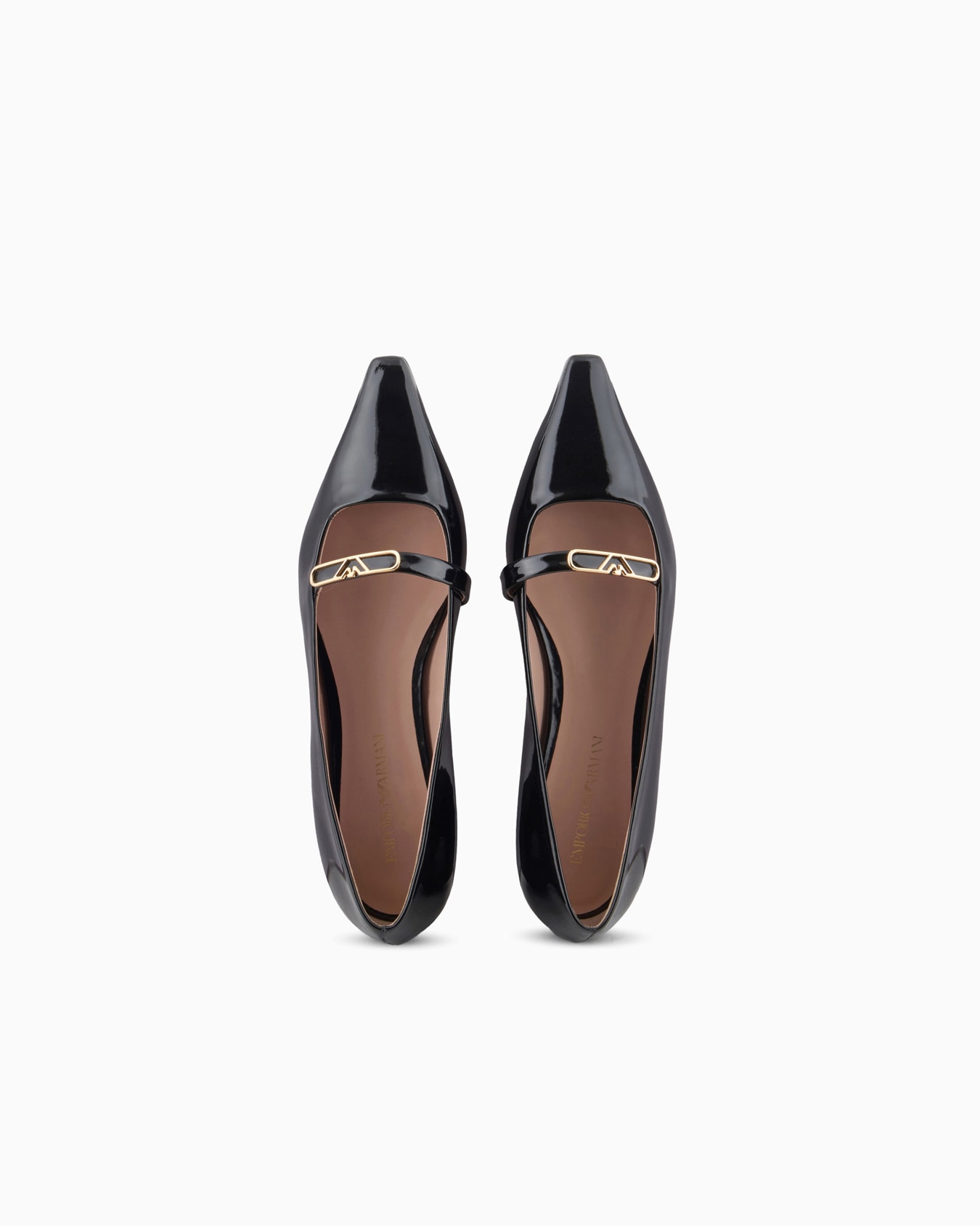 Pointed-toe ballerinas in patent leather with an eagle plate Slide 2
