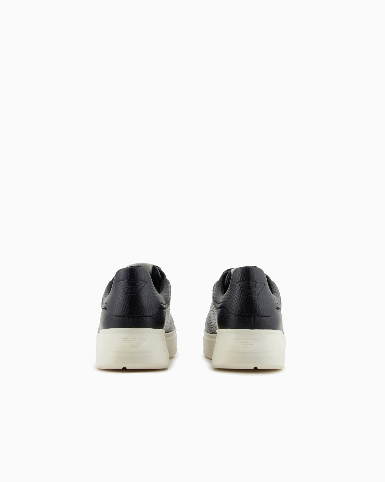 Tumbled leather sneakers Slide 3