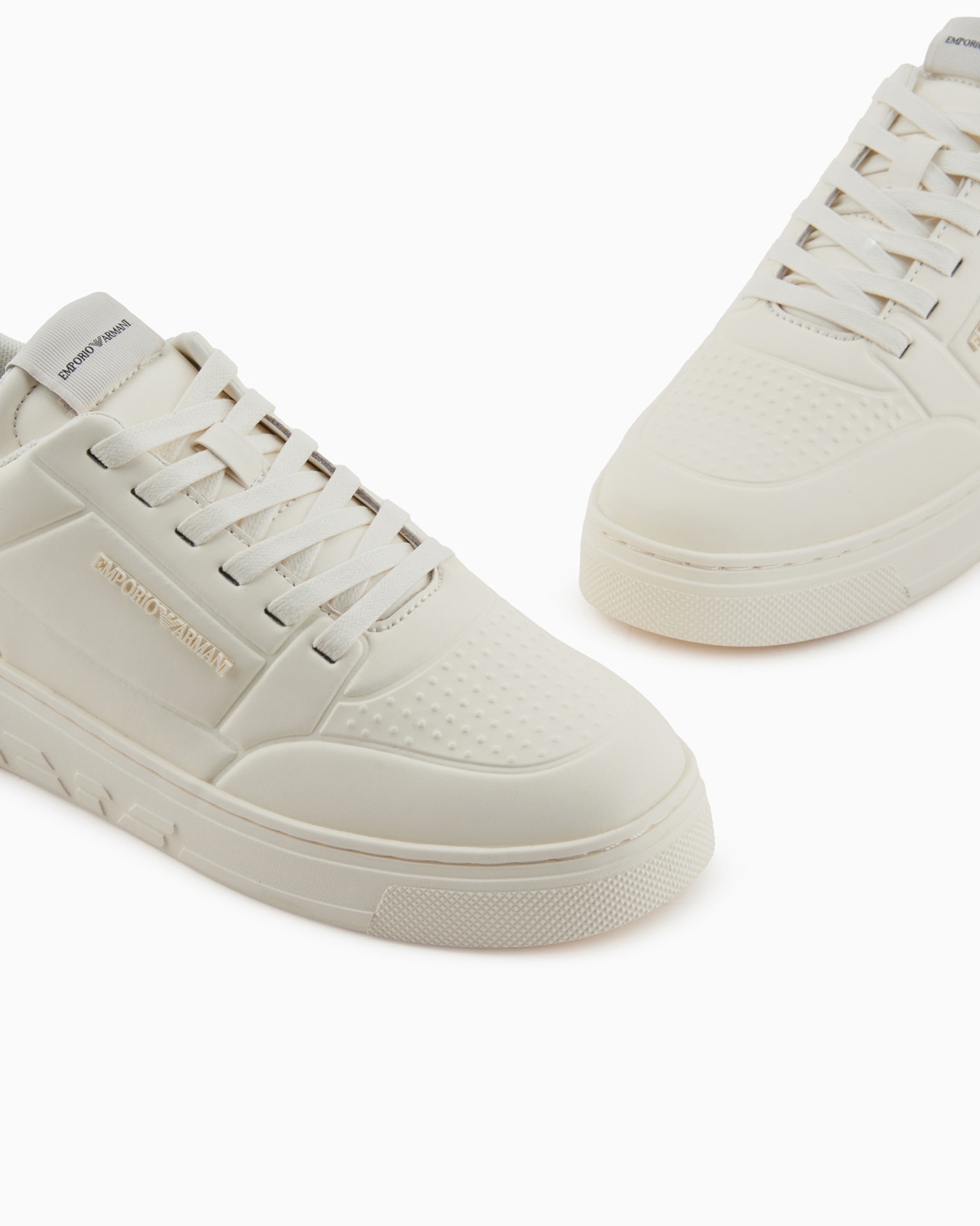 Leather sneakers with thermoformed details Slide 4