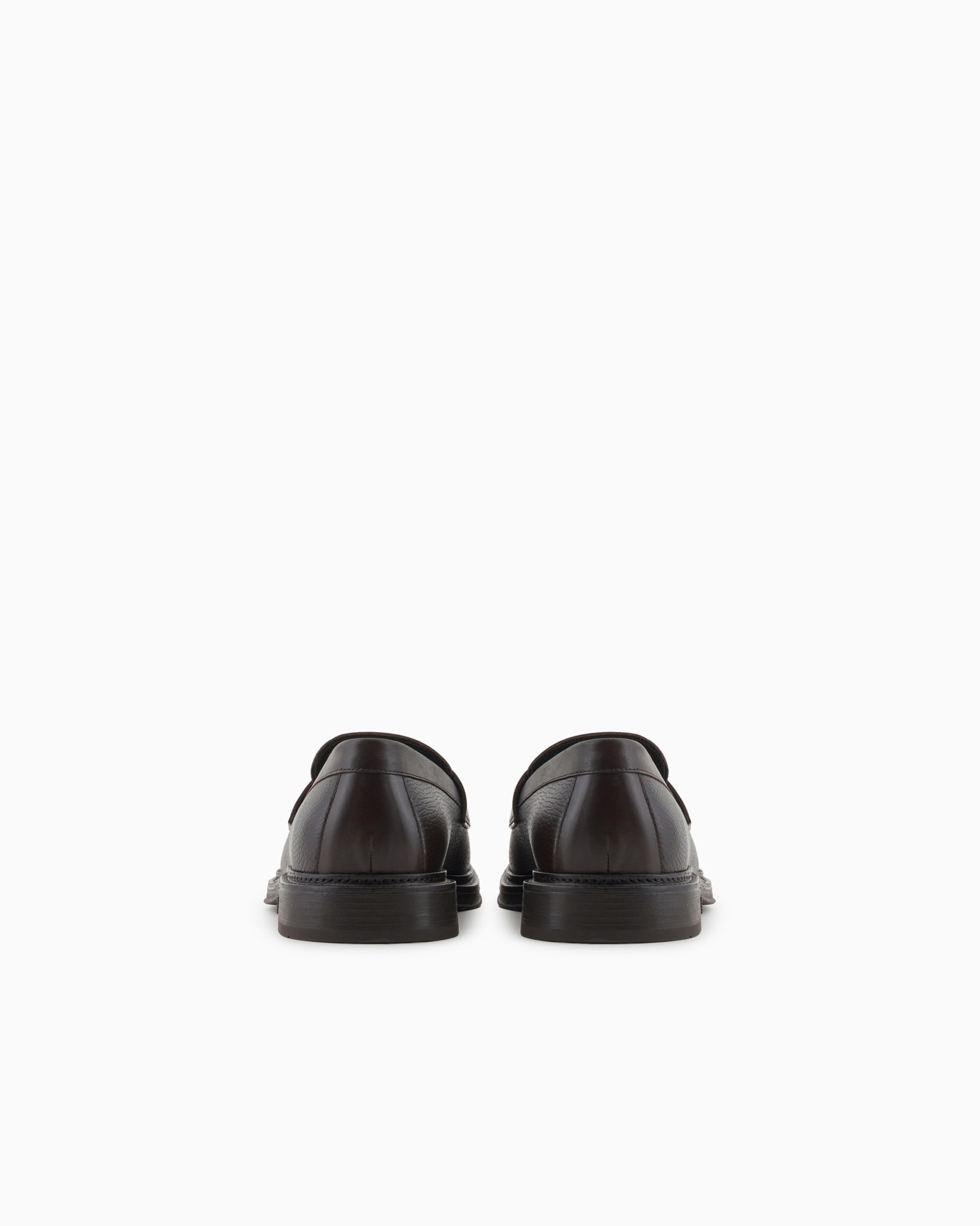 Pebbled leather loafers Slide 3