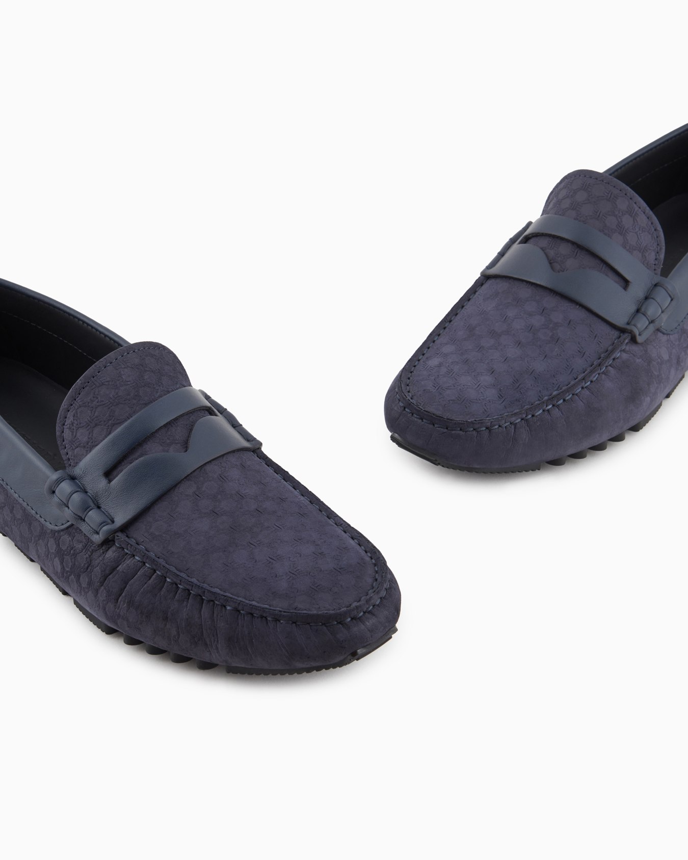 Leather driving loafers with all-over embossed pattern Slide 4