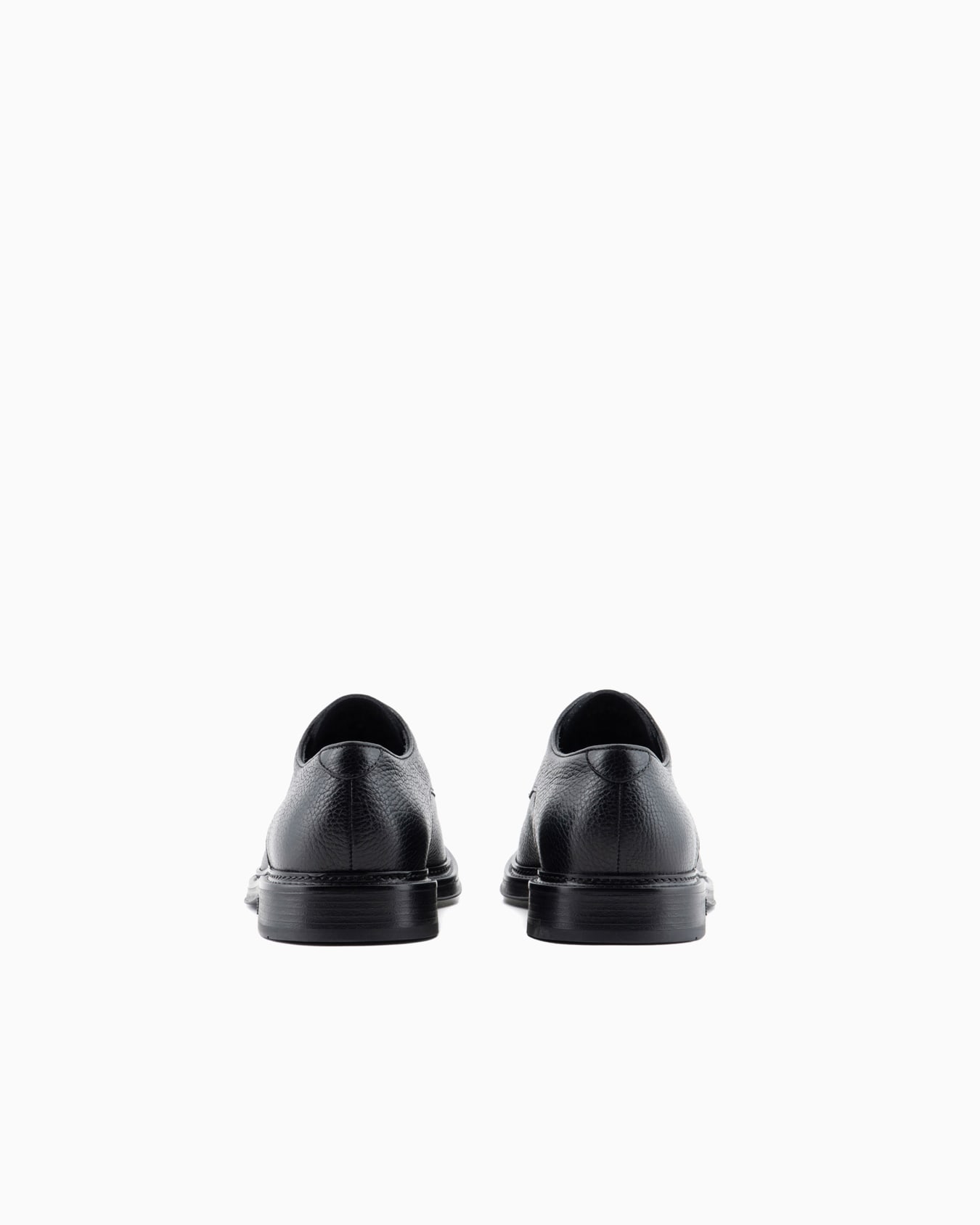 Pebbled leather Derby shoes Slide 3