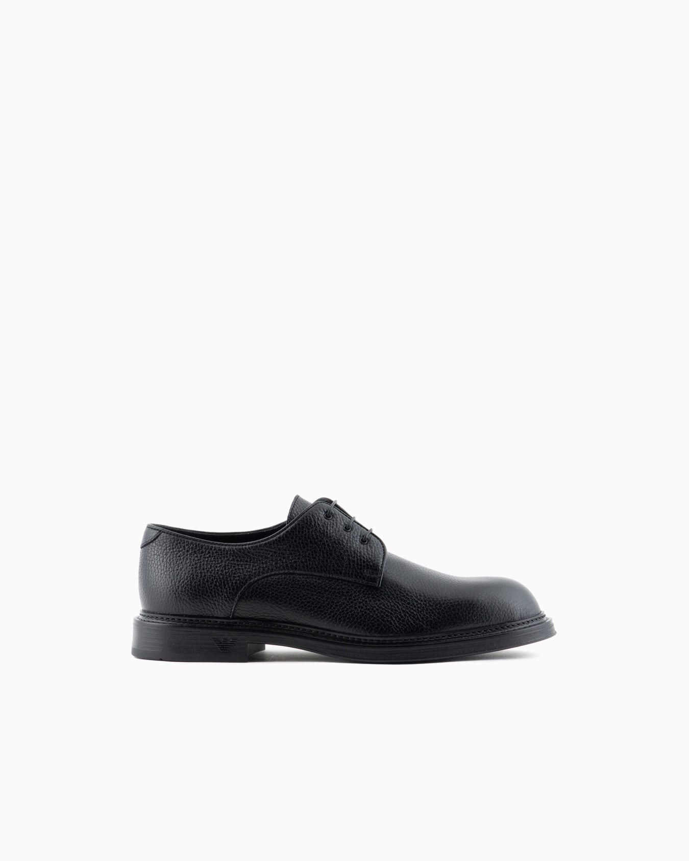 Pebbled leather Derby shoes Slide 0