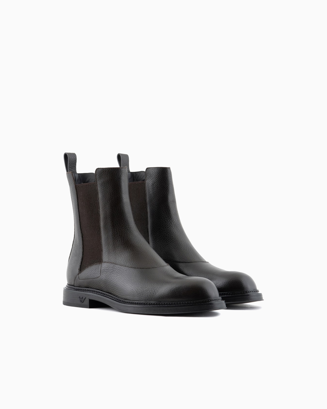 Grained leather Chelsea boots Slide 1