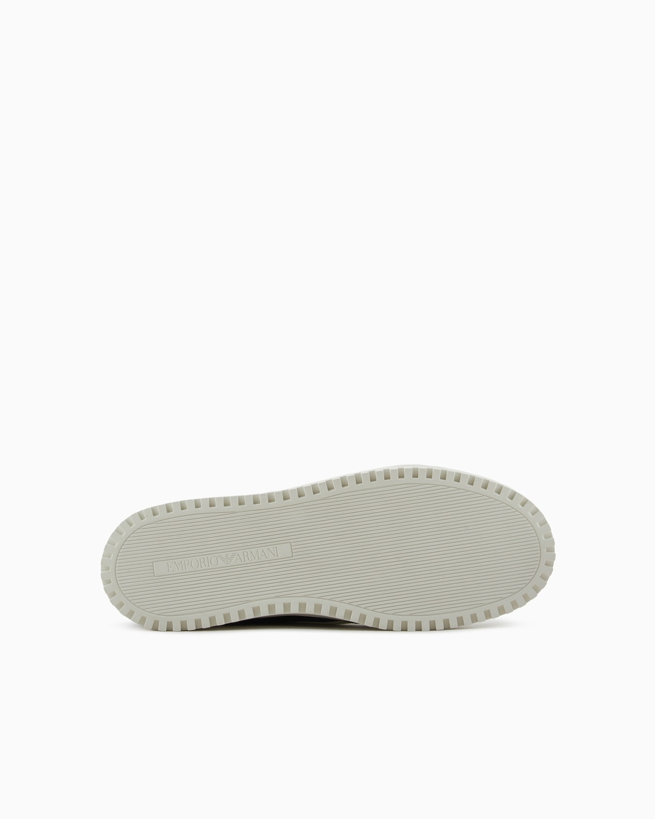 Deportivas de piel con detalles de ante y maxiáguila en relieve Diapositiva 5