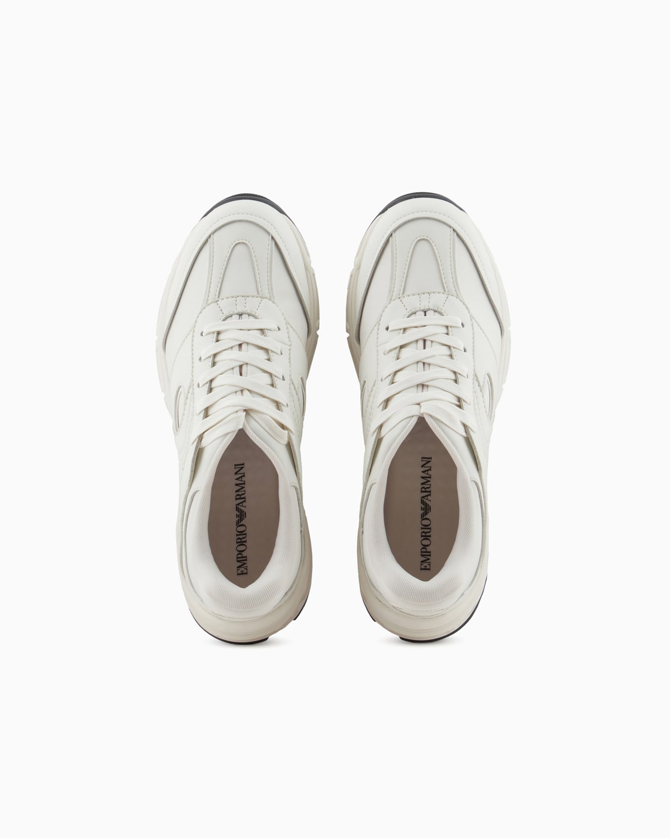 Soft-material sneakers with wave motif Slide 2