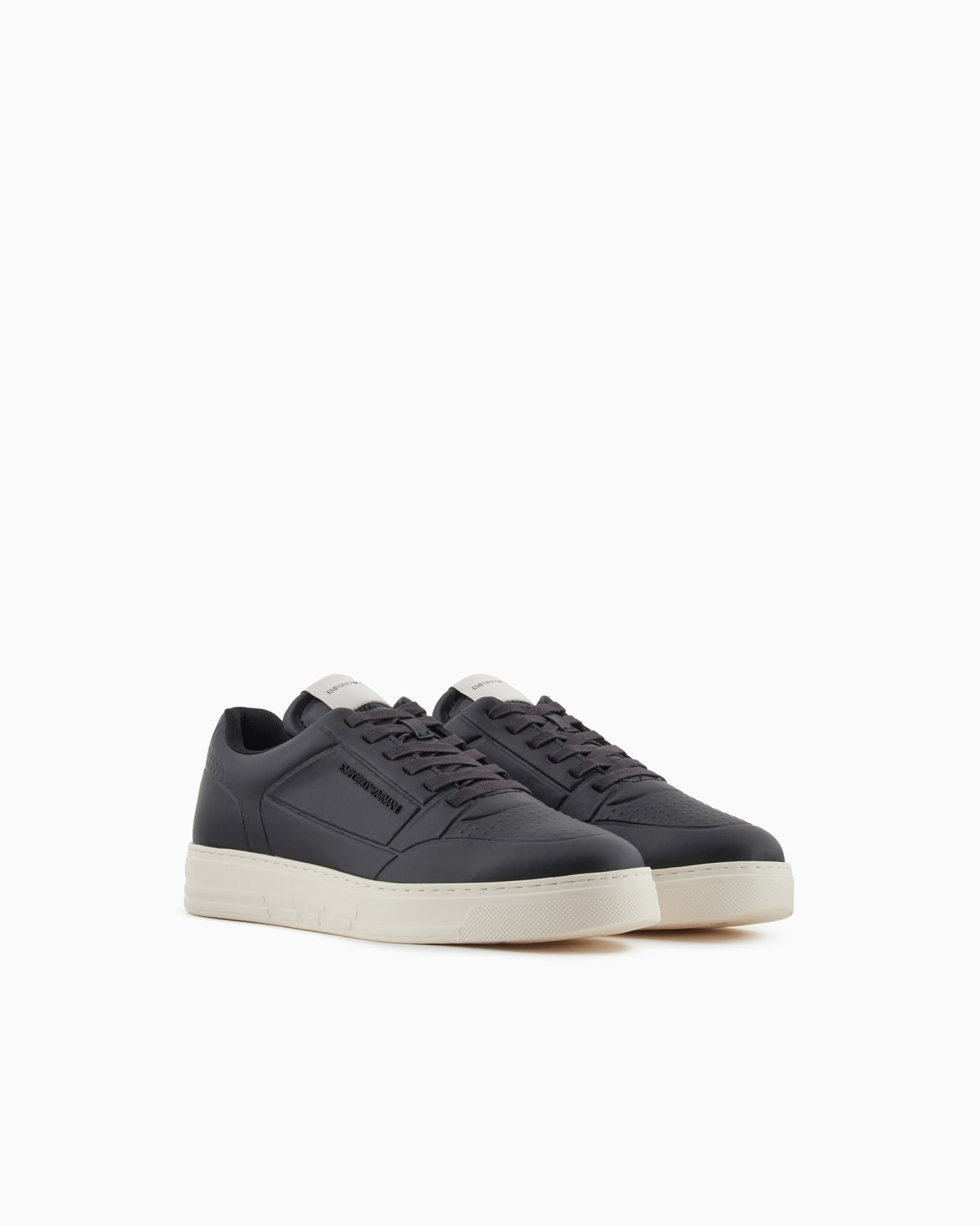 Sneaker aus Leder mit seitlichem Logo Folie 1