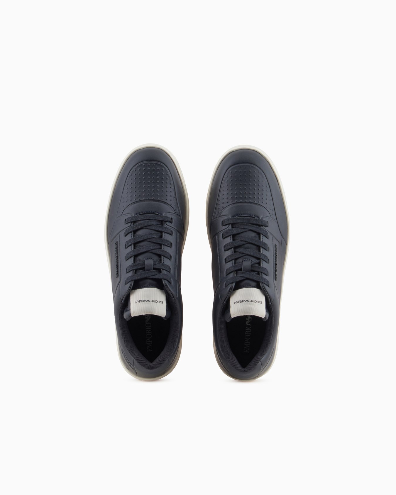 Leather sneakers with side logo Slide 2