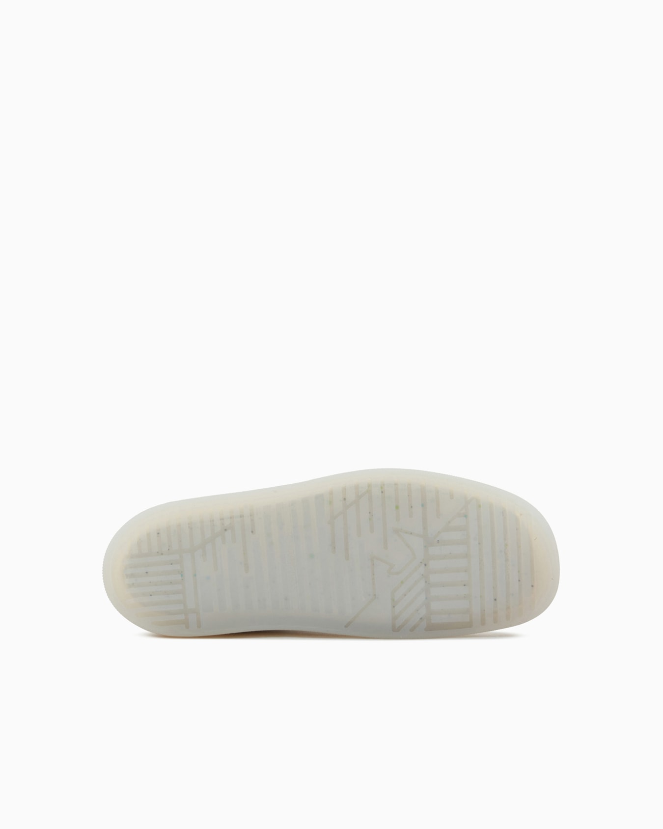 Sneakers with leather details Slide 5
