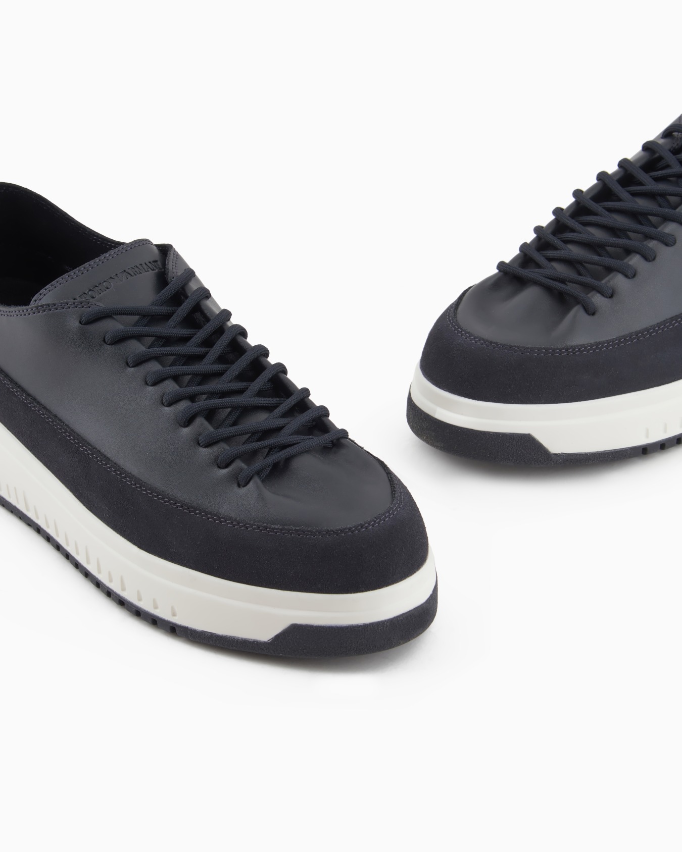 Leather and suede sneakers with knurled soles Slide 4
