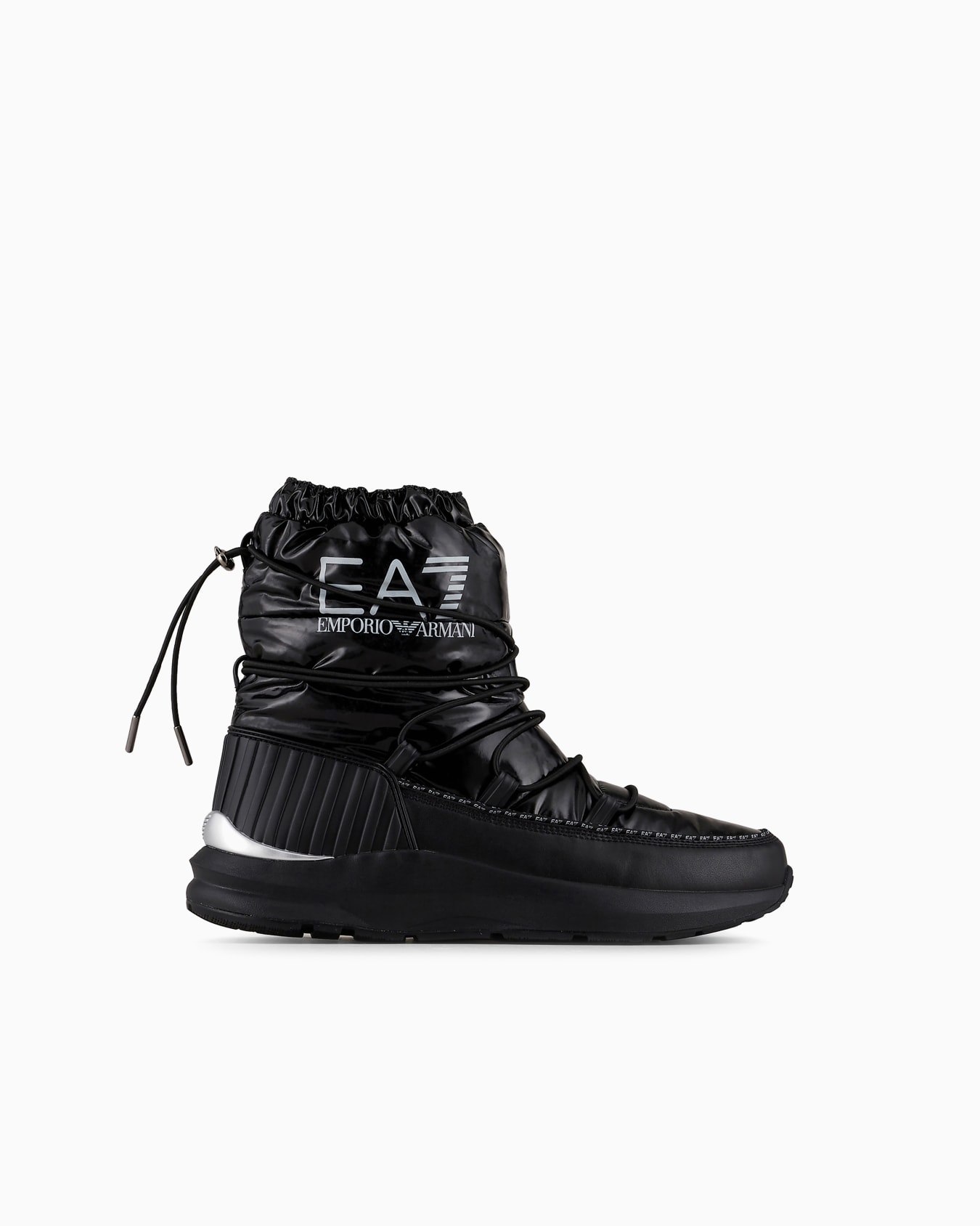 Après-ski boots in technical fabric Slide 0