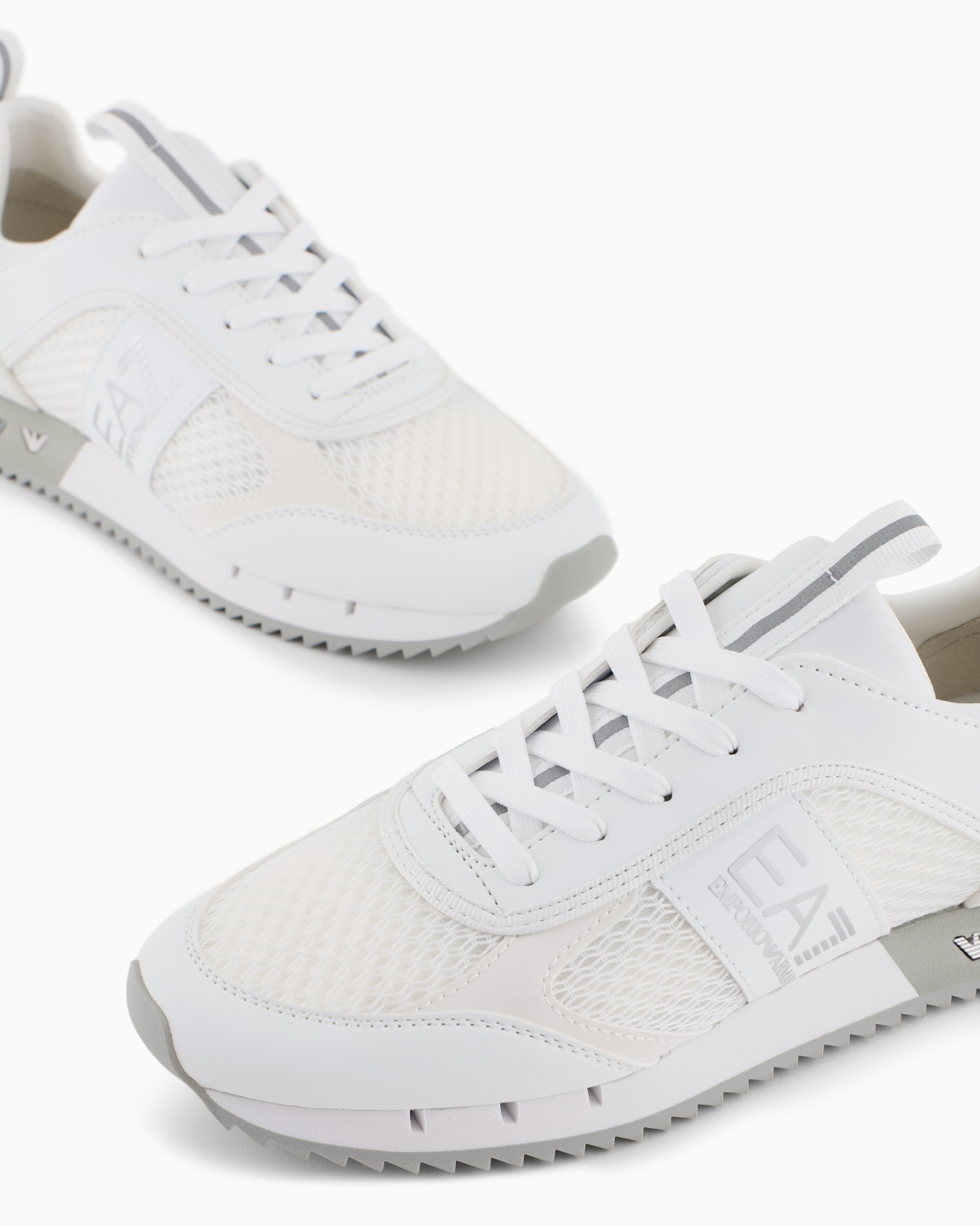Black and White Carbon Sneakers Slide 4