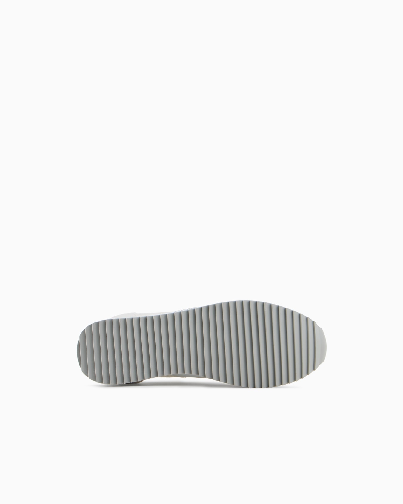 Black and White Carbon Sneakers Slide 5