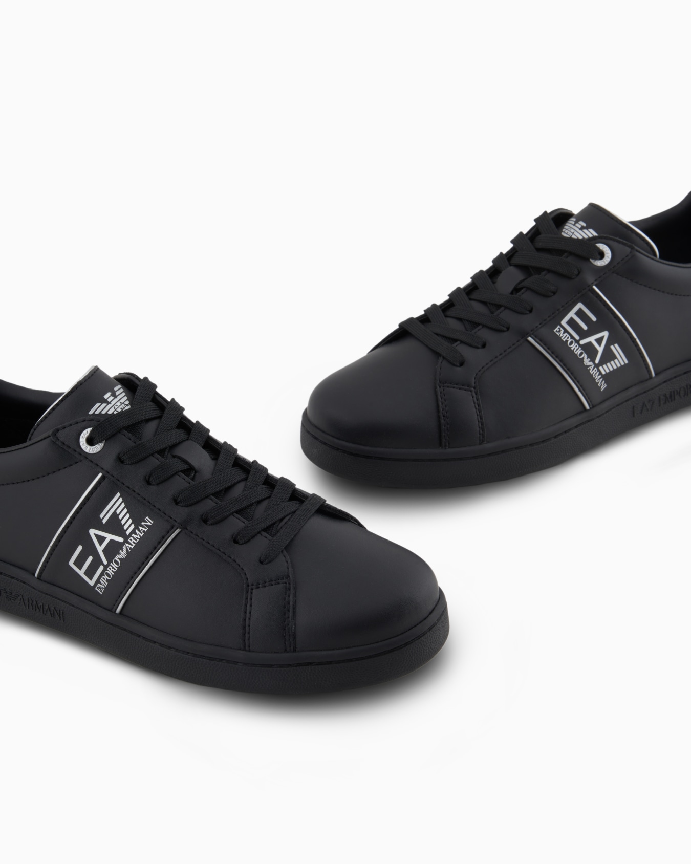 EA7 Classic Sneakers  Slide 4