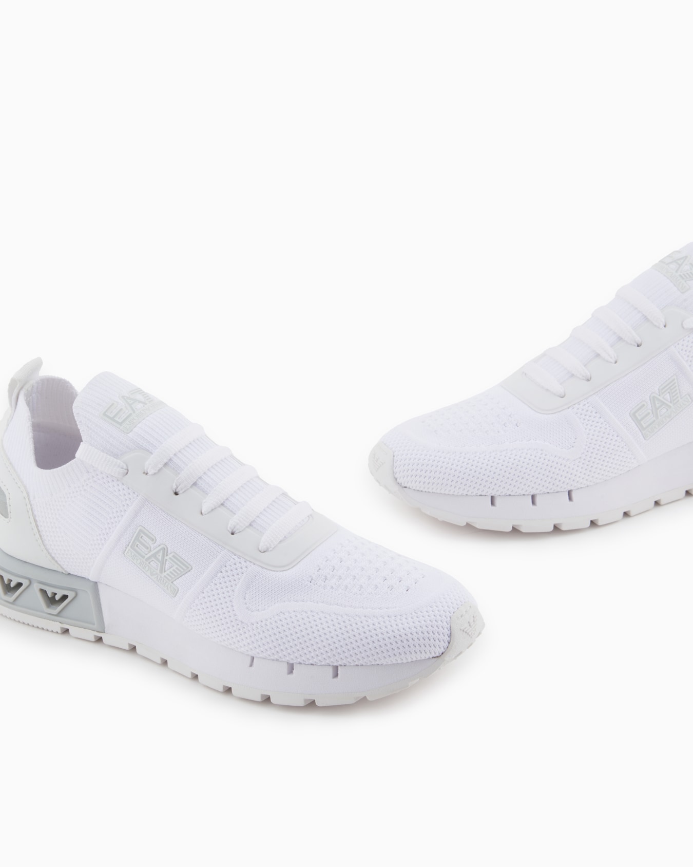 Black & White Legacy Knit sneakers Slide 4