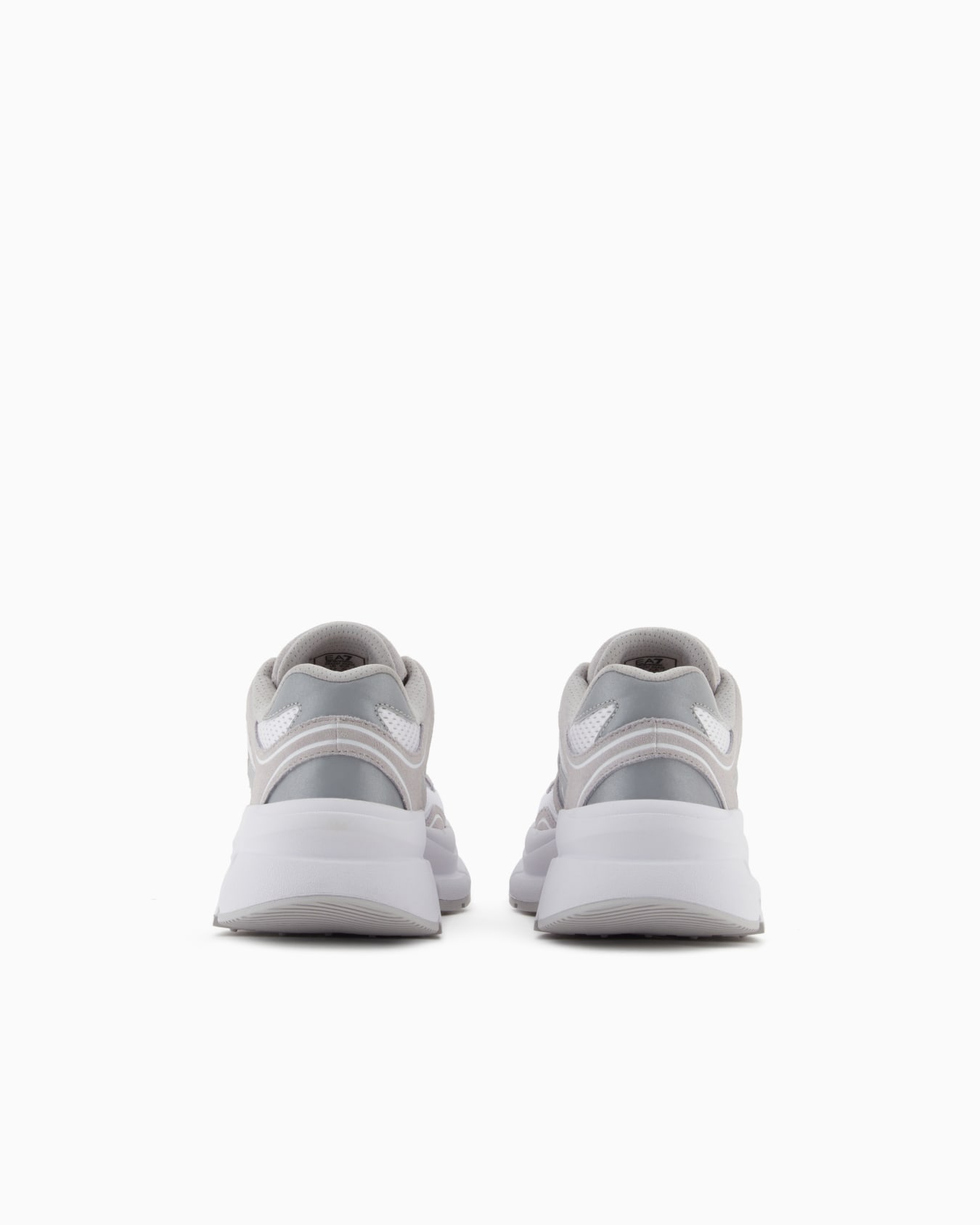 Crave sneakers  Slide 3
