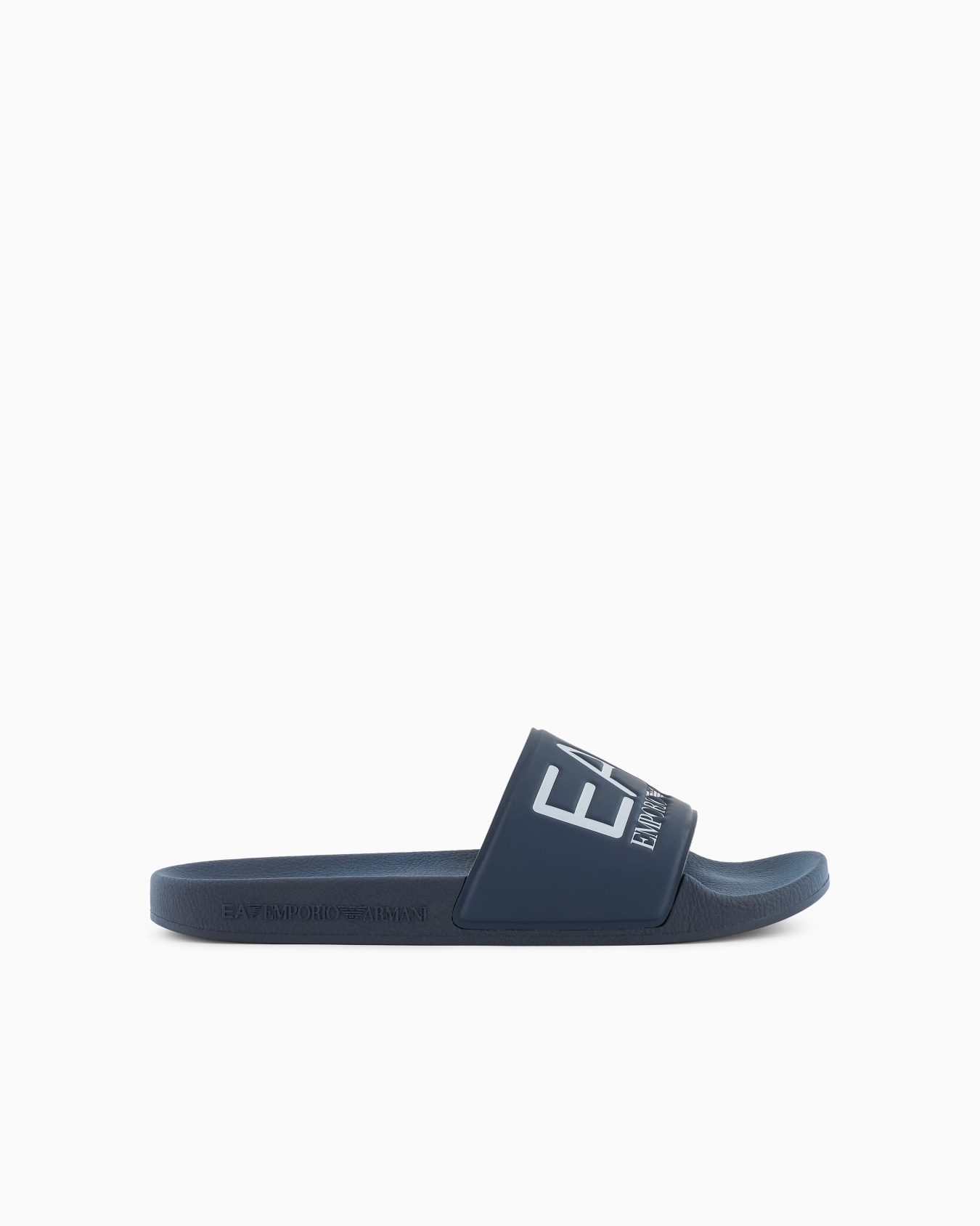 Sliders with oversized logo Diapositiva 0
