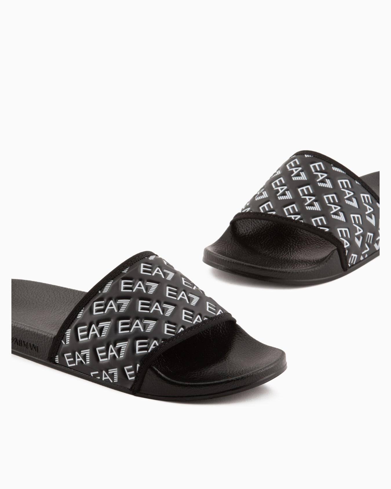Slides with all-over logo Slide 2