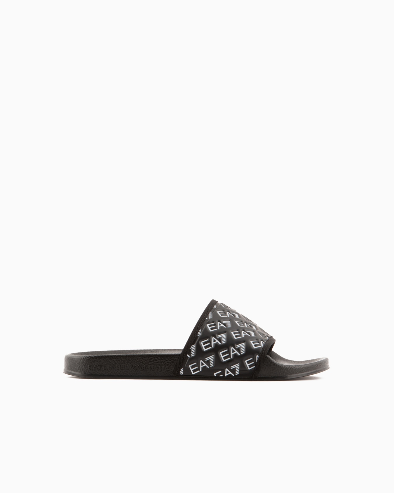 Slides with all-over logo Slide 0