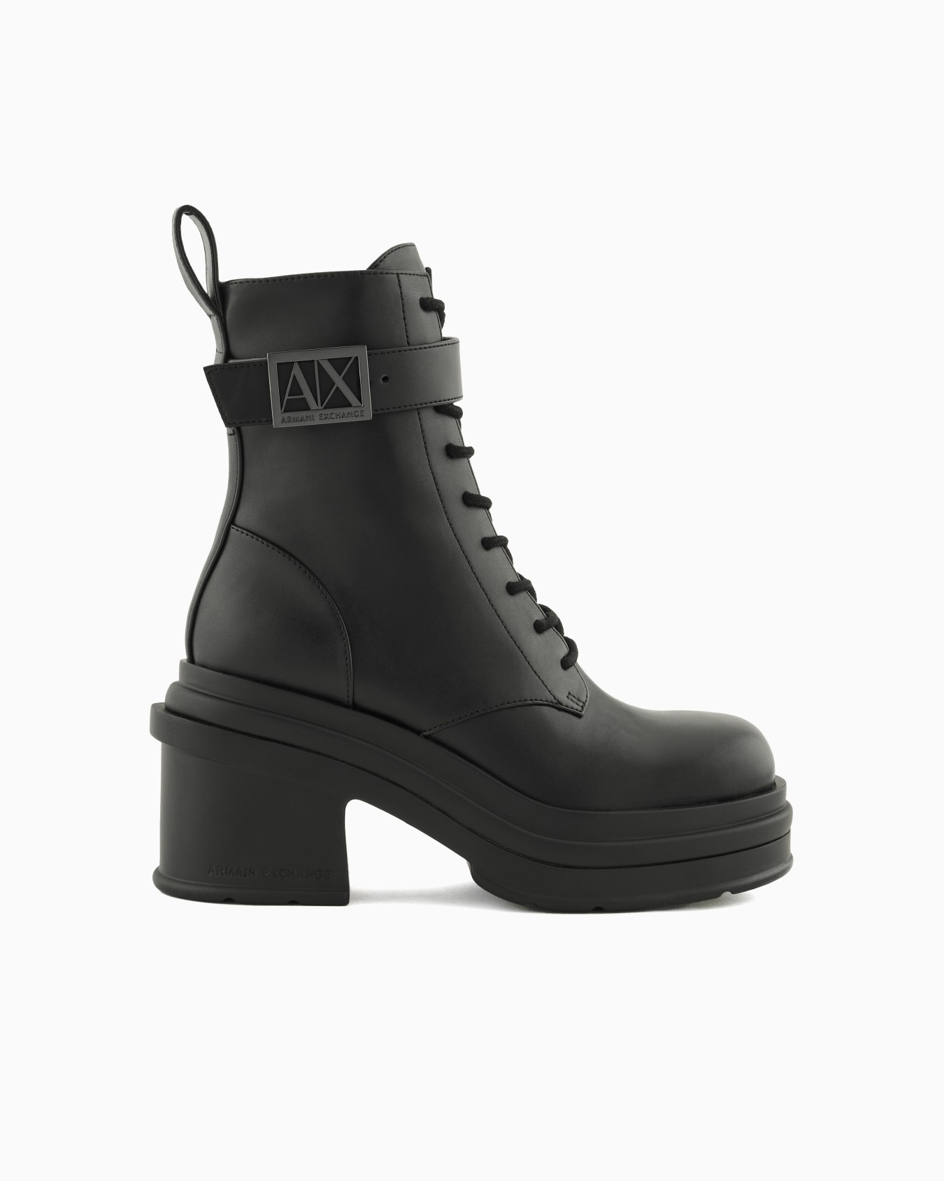 Sneakers with laces and logo Slide 0
