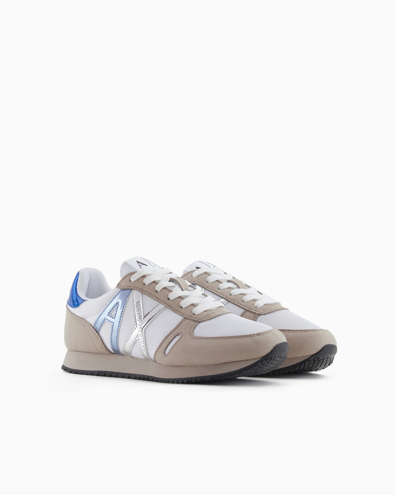 Zapatillas de microfibra con logo. Diapositiva 1
